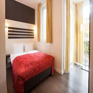 Garten Hotel Hamburg 3*,